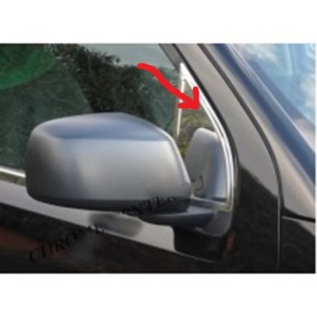 Хромированные накладки на ветровички зеркал  NISSAN NAVARA D40