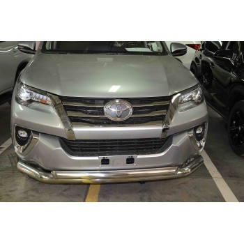 Защита переднего бампера TOYOTA FORTUNER 2017