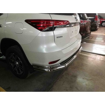 Защита заднего бампера TOYOTA FORTUNER 2017