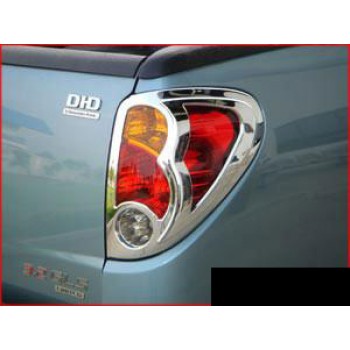 Хромированные накладки на стопы MITSUBISHI  L200  2006+