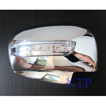 Хромированные накладки на боковые зеркала  с повторителем MITSUBISHI  L200  2006+