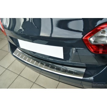 Накладка из нержавеющей стали на задний бампер TOYOTA RAV4  2013