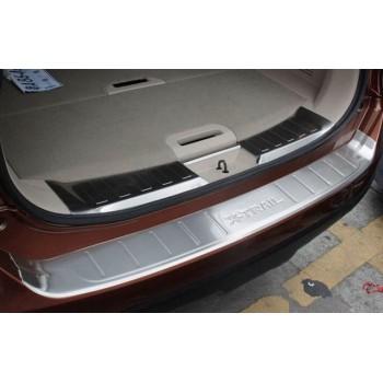 Накладка на задний бампер Nissan X-Trail 2014 Т32 Дорестайл.
